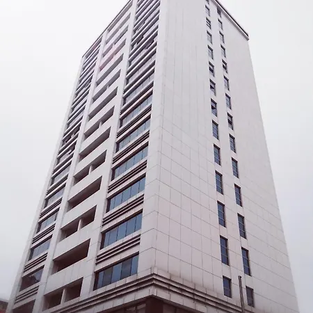 Academia Aparthotel *