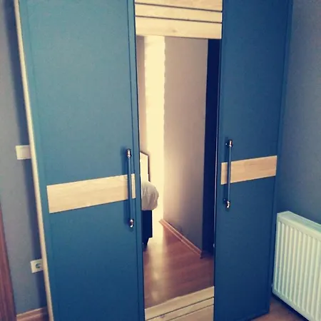 Academia Aparthotel *