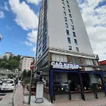 Academia 3* Istambul