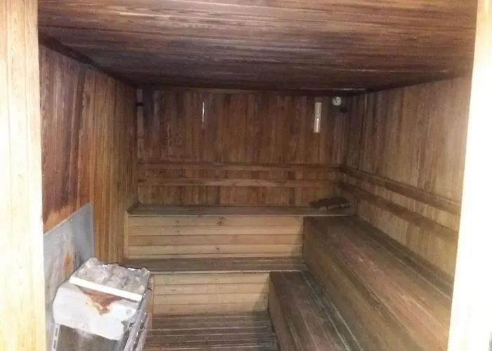 Aparthotel Academia 3*